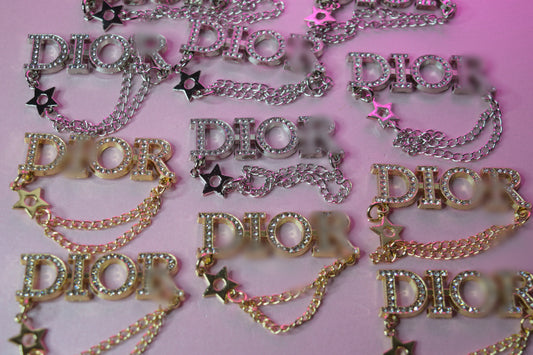 D Chain Charm